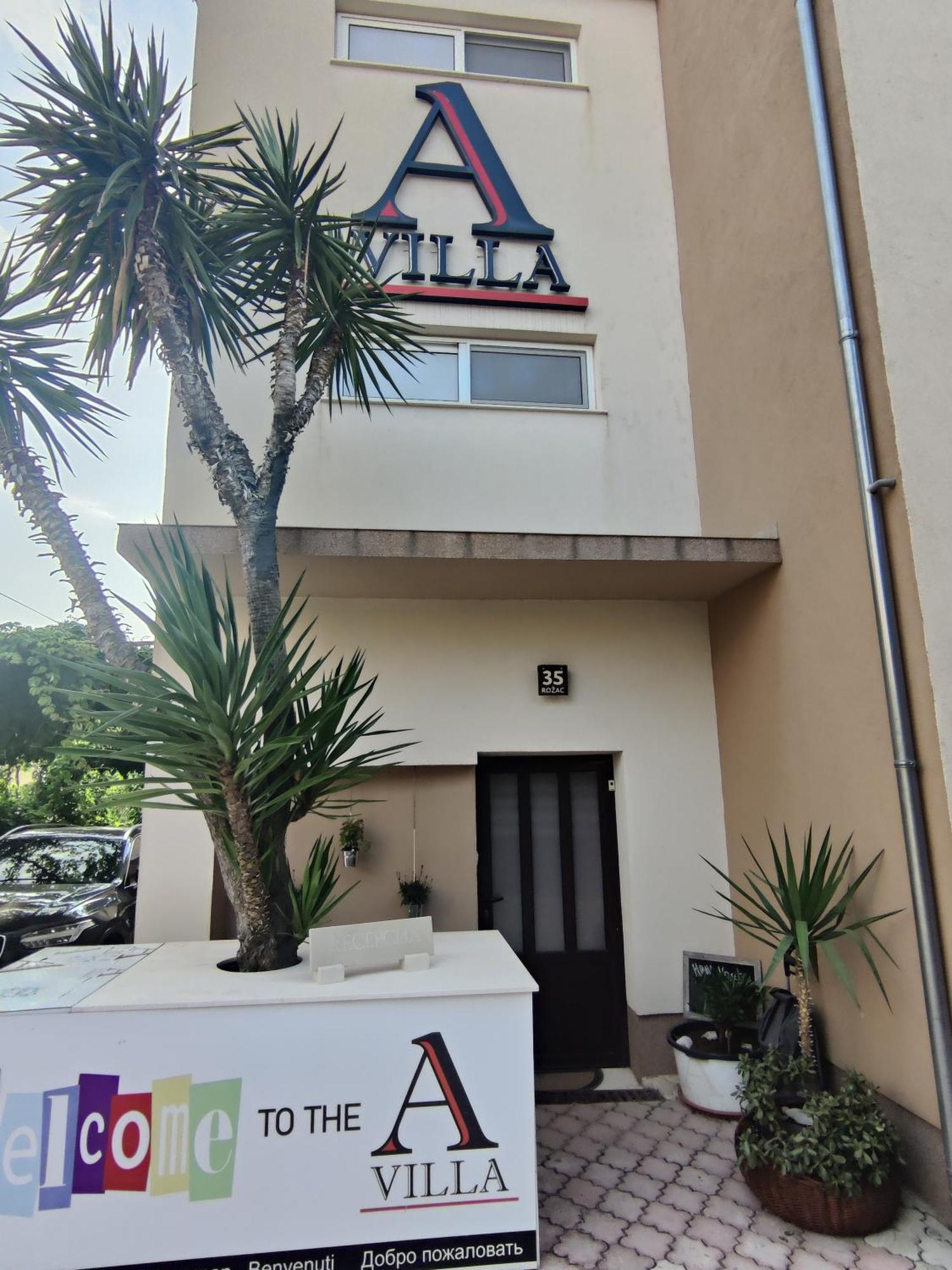Apartments Villa A - Heating Pool Traù Esterno foto