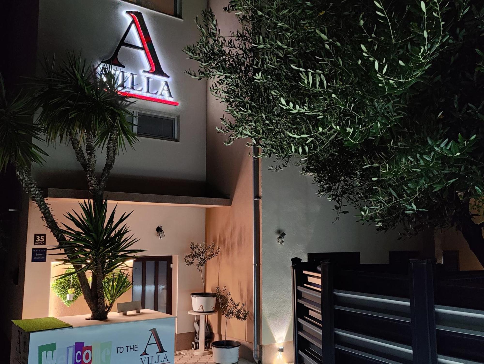 Apartments Villa A - Heating Pool Traù Esterno foto